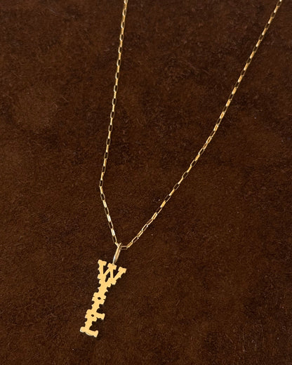 Collar con sobrenombre