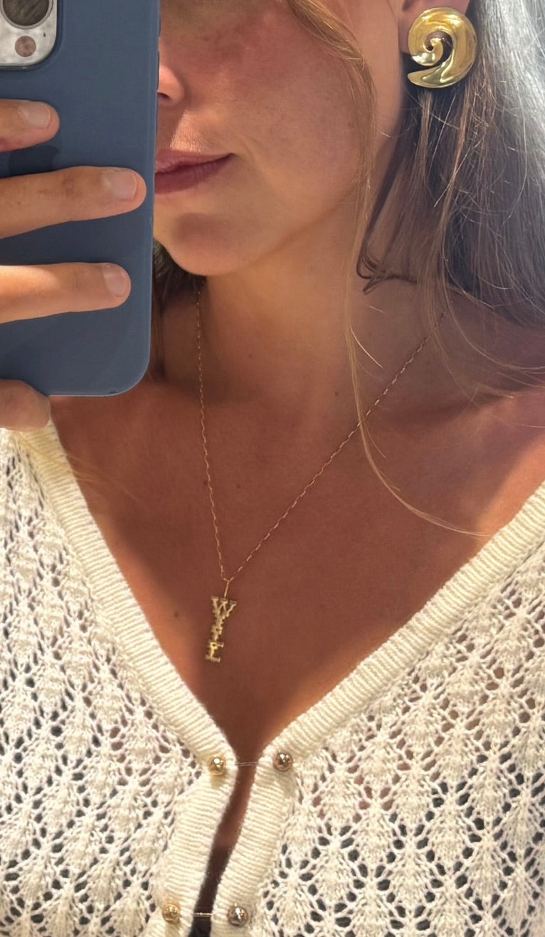 Collar con sobrenombre