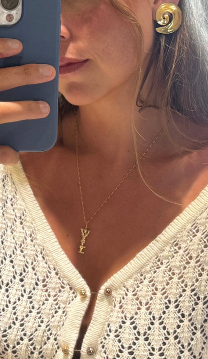 Collar con sobrenombre